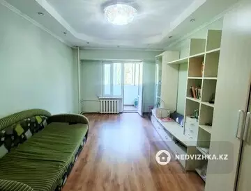 2-комнатная квартира, этаж 3 из 5, 54 м²