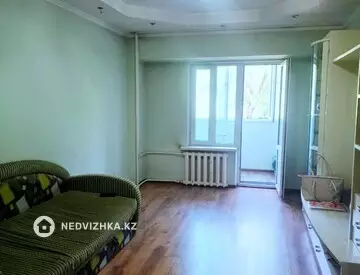 2-комнатная квартира, этаж 3 из 5, 54 м²