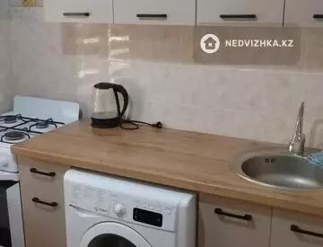 2-комнатная квартира, этаж 1 из 5, 43 м², На длительный срок