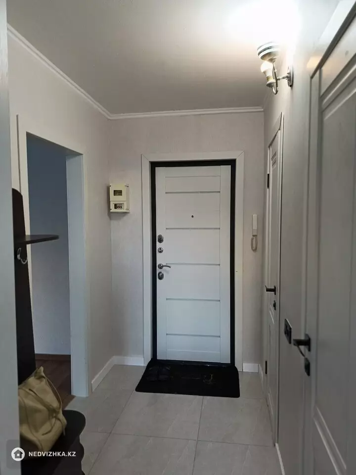 33 м², 1-комнатная квартира, этаж 2 из 9, 33 м², изображение - 1