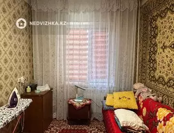 3-комнатная квартира, этаж 4 из 5, 67 м²
