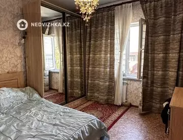 3-комнатная квартира, этаж 4 из 5, 67 м²