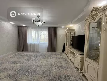 3-комнатная квартира, этаж 9 из 9, 80 м²