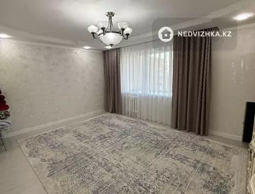 3-комнатная квартира, этаж 9 из 9, 80 м²