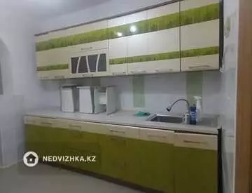 4-комнатная квартира, этаж 1 из 2, 85 м²
