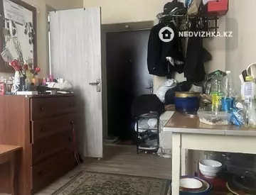 1-комнатная квартира, этаж 2 из 4, 10 м²