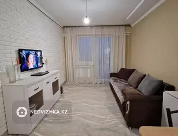 1-комнатная квартира, этаж 10 из 10, 28 м²