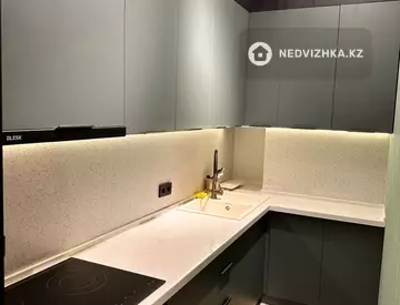 3-комнатная квартира, этаж 10 из 10, 60 м²