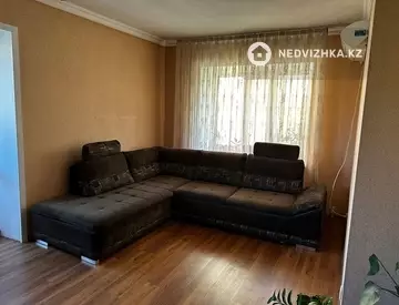 3-комнатная квартира, этаж 4 из 4, 77 м²
