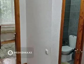 3-комнатная квартира, этаж 1 из 5, 70 м²