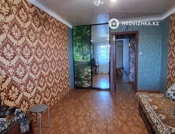 2-комнатная квартира, этаж 3 из 5, 45 м²