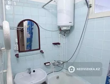 2-комнатная квартира, этаж 3 из 5, 45 м²