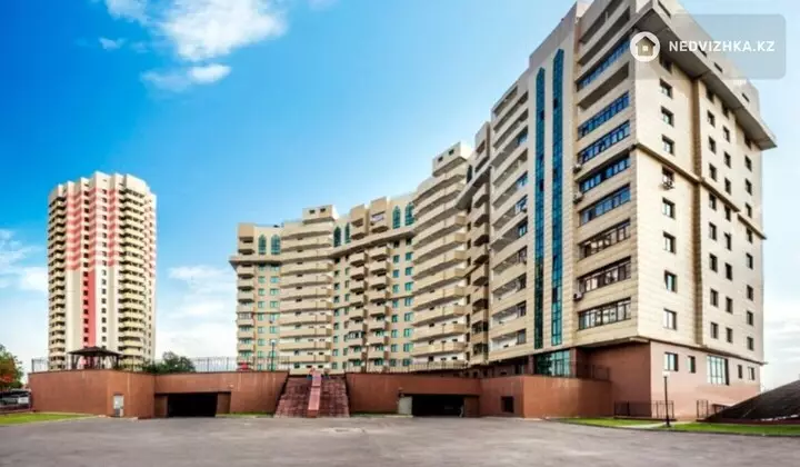 451 м², Офис, Магазин и др., этаж 1 из 2, 451 м², На длительный срок, изображение - 1