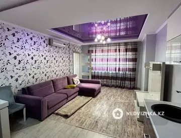 2-комнатная квартира, этаж 11 из 19, 65 м², На длительный срок