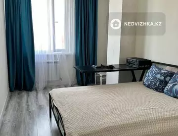3-комнатная квартира, этаж 7 из 18, 101 м²