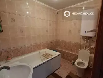 2-комнатная квартира, этаж 4 из 5, 48 м²