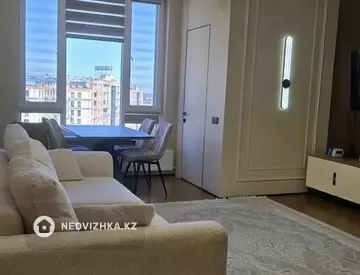 4-комнатная квартира, этаж 10 из 19, 97 м²