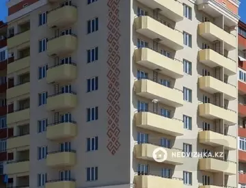 2-комнатная квартира, этаж 3 из 9, 71 м²