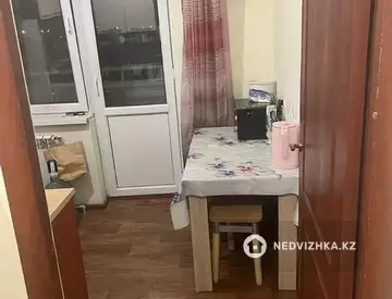 1-комнатная квартира, этаж 3 из 5, 30 м²