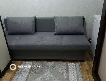 2-комнатная квартира, этаж 3 из 6, 38 м²