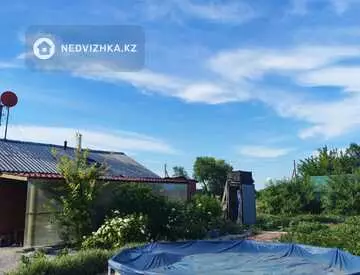 3-комнатный дом, 25 соток, 60 м²
