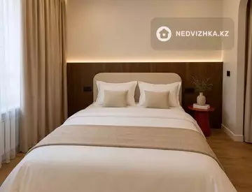 2-комнатная квартира, этаж 7 из 16, 74 м², Посуточно