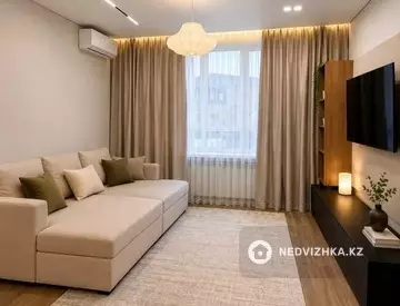2-комнатная квартира, этаж 7 из 16, 74 м², Посуточно