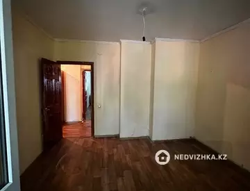 2-комнатная квартира, этаж 1 из 6, 60 м²