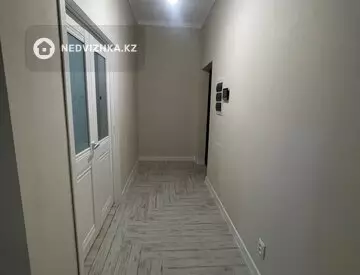 1-комнатная квартира, этаж 2 из 12, 44 м²