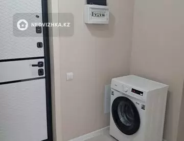 1-комнатная квартира, этаж 9 из 17, 35 м², На длительный срок
