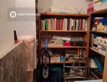 2-комнатная квартира, этаж 9 из 9, 71 м²