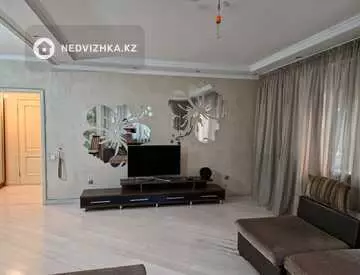 2-комнатная квартира, этаж 2 из 5, 88 м²