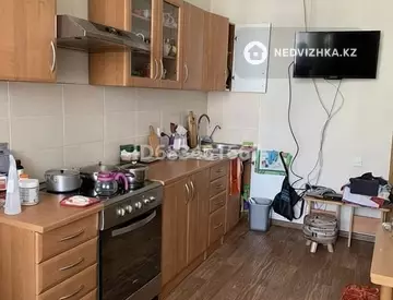 2-комнатная квартира, этаж 10 из 11, 70 м²