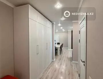 4-комнатная квартира, этаж 6 из 8, 107 м²