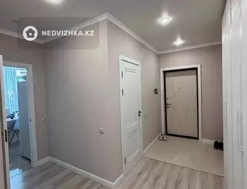 4-комнатная квартира, этаж 6 из 8, 107 м²