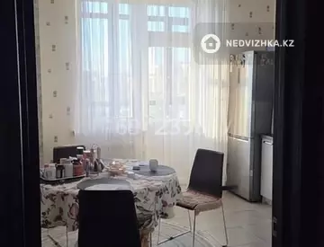 2-комнатная квартира, этаж 9 из 16, 77 м²