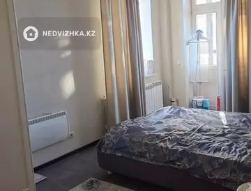 2-комнатная квартира, этаж 9 из 16, 77 м²