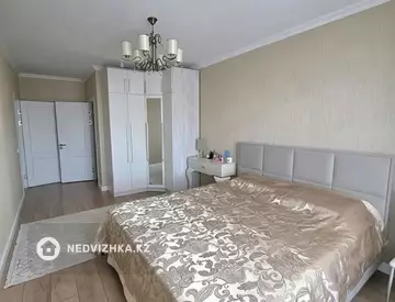 3-комнатная квартира, этаж 4 из 6, 103 м²