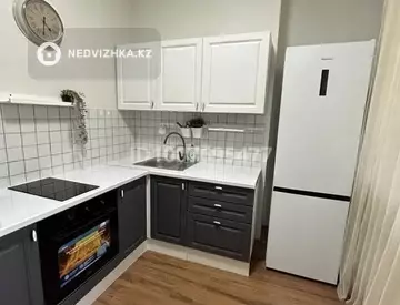1-комнатная квартира, этаж 4 из 6, 37 м²