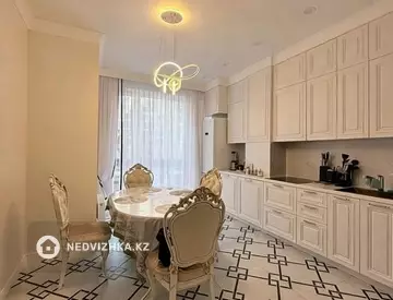3-комнатная квартира, этаж 2 из 9, 88 м²