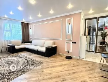3-комнатная квартира, этаж 2 из 16, 70 м²