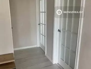 3-комнатная квартира, этаж 2 из 10, 78 м²