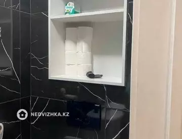 3-комнатная квартира, этаж 2 из 10, 78 м²