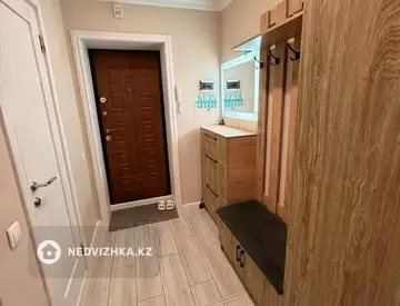 3-комнатная квартира, этаж 2 из 10, 78 м²