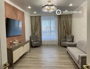 3-комнатная квартира, этаж 6 из 9, 90 м²