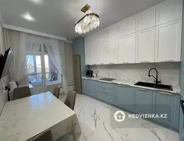 3-комнатная квартира, этаж 6 из 9, 90 м²