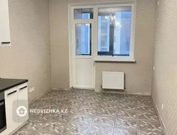 2-комнатная квартира, этаж 7 из 15, 72 м²
