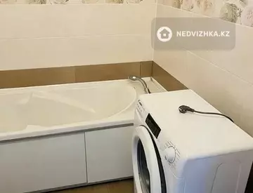 2-комнатная квартира, этаж 7 из 15, 72 м²