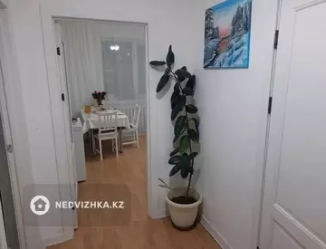 4-комнатная квартира, этаж 12 из 12, 95 м²