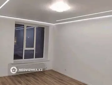 3-комнатная квартира, этаж 1 из 9, 98 м²